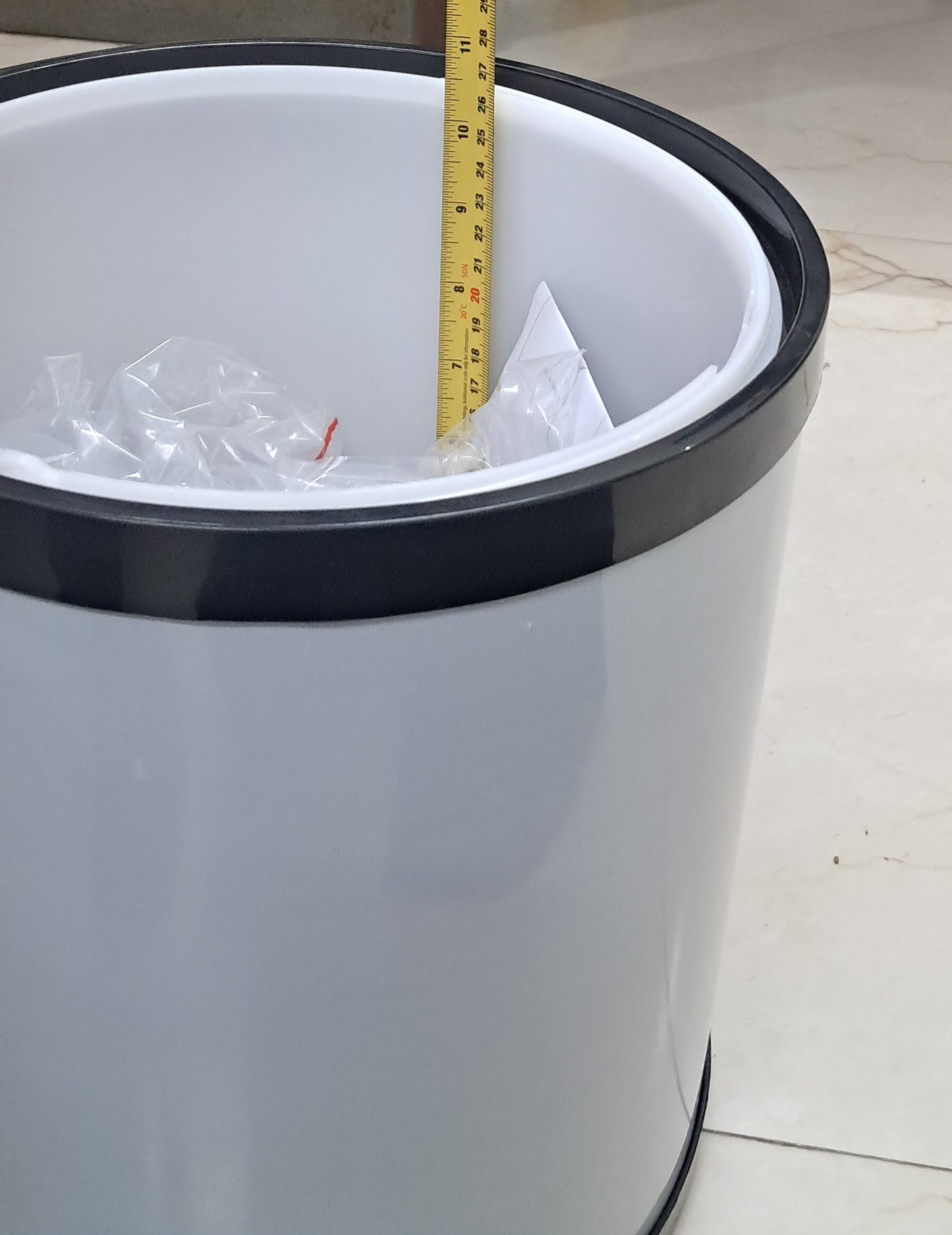 Auto Lid Waste Bin